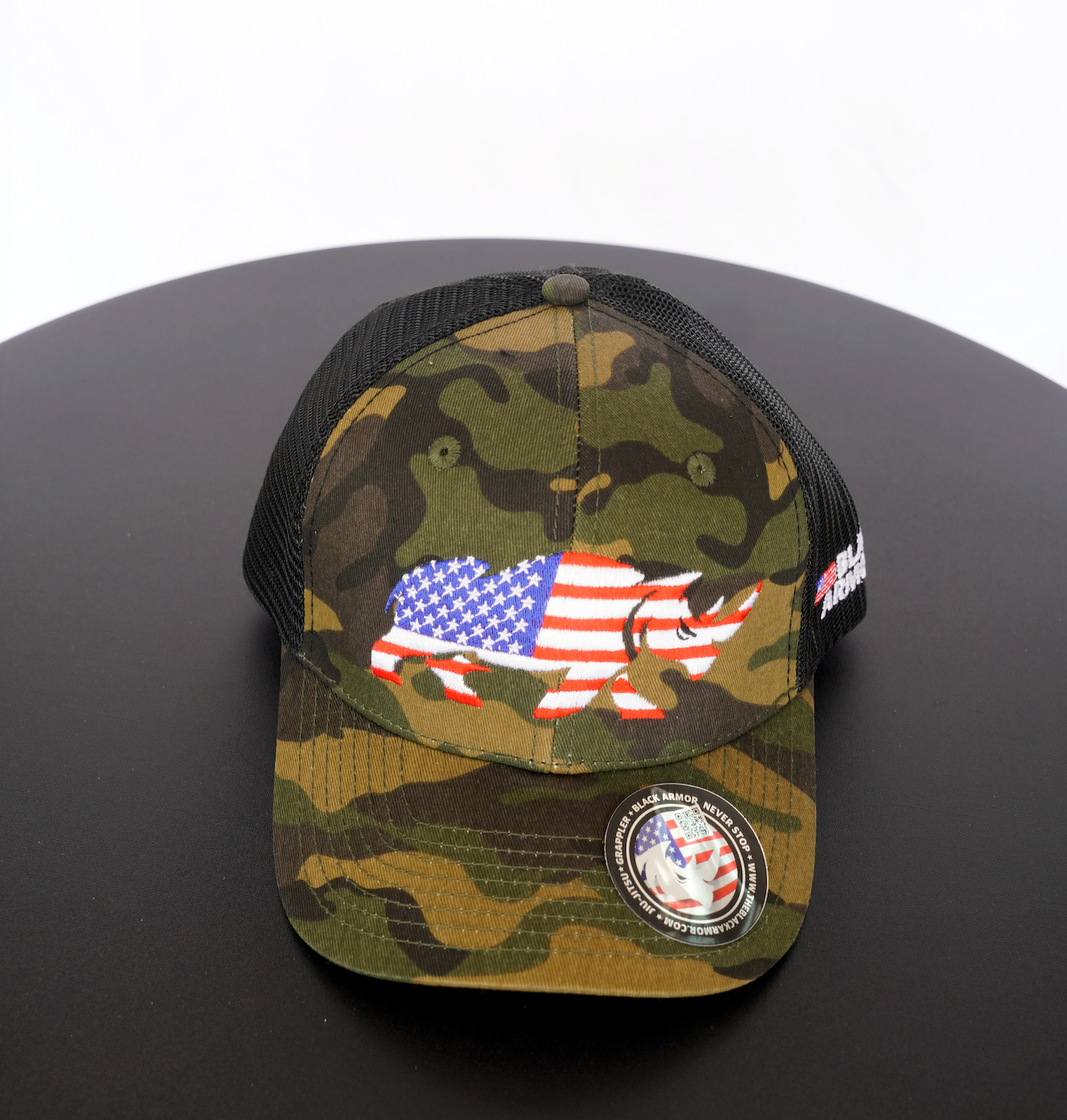 Bandera de rinoceronte camuflada