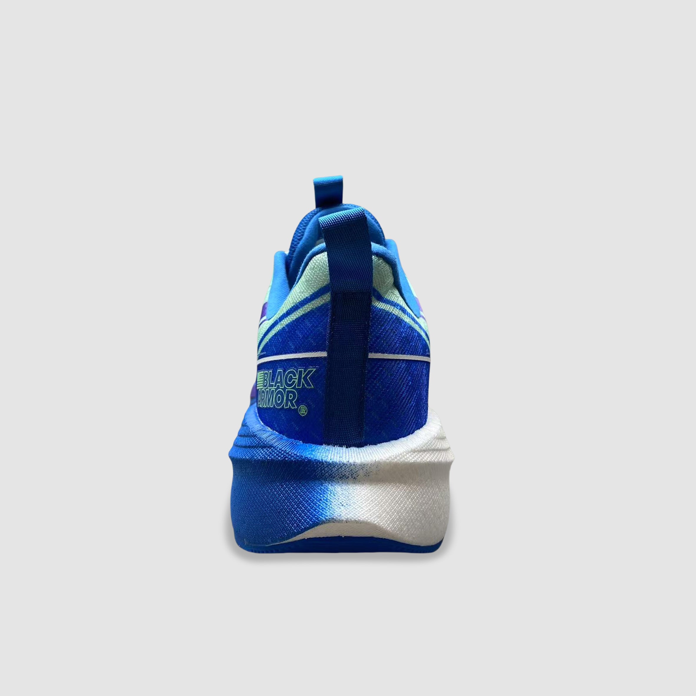 Dream Sneakers – Black Armor