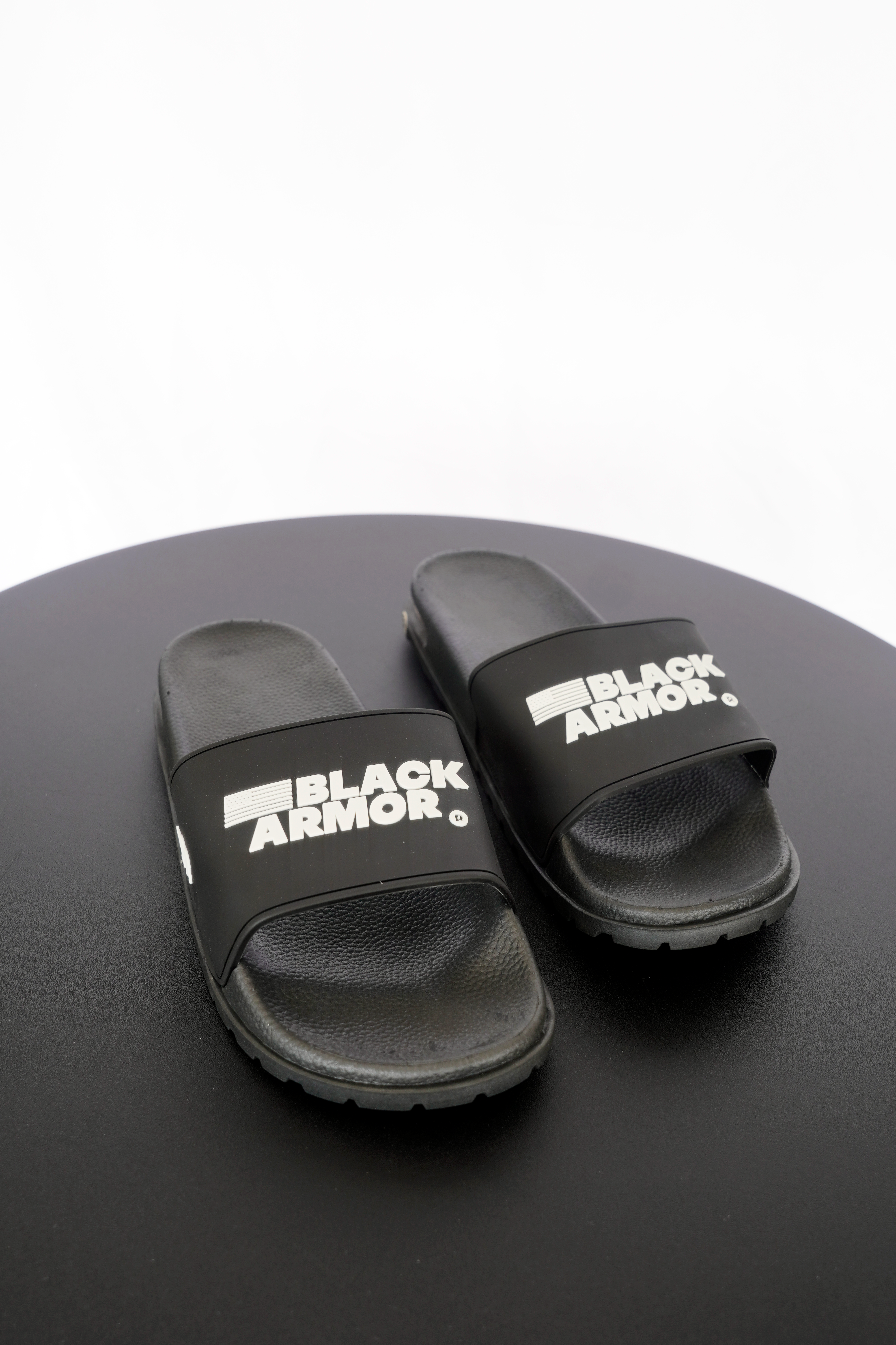 AIR Slides Black Armor